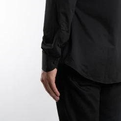 XACUS ACTIVE SOLID SHIRT 004 BLACK -jupiter shop ACTIVE SOLID SHIRT 004 BLACK SKJORTA XACUS Jupiter Kungsgatan Norrlandsgatan Stockholm 5