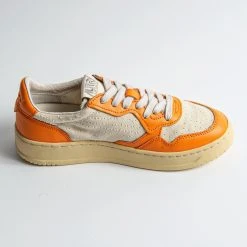 AUTRY LOW WOMAN LEATHER AND CANVAS SNEAKER WHITE/ORANGE -jupiter shop AUTRYSKOR 5 6952d7d0 d7cc 4517 8950 83706d249160