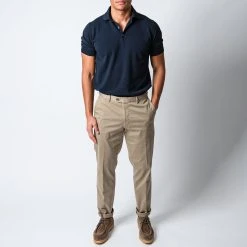 Oscar Jacobson DENZ COTTON STRETCH TROUSERS ROUGH BEIGE -jupiter shop BYXAOSCARJACOBSON 1