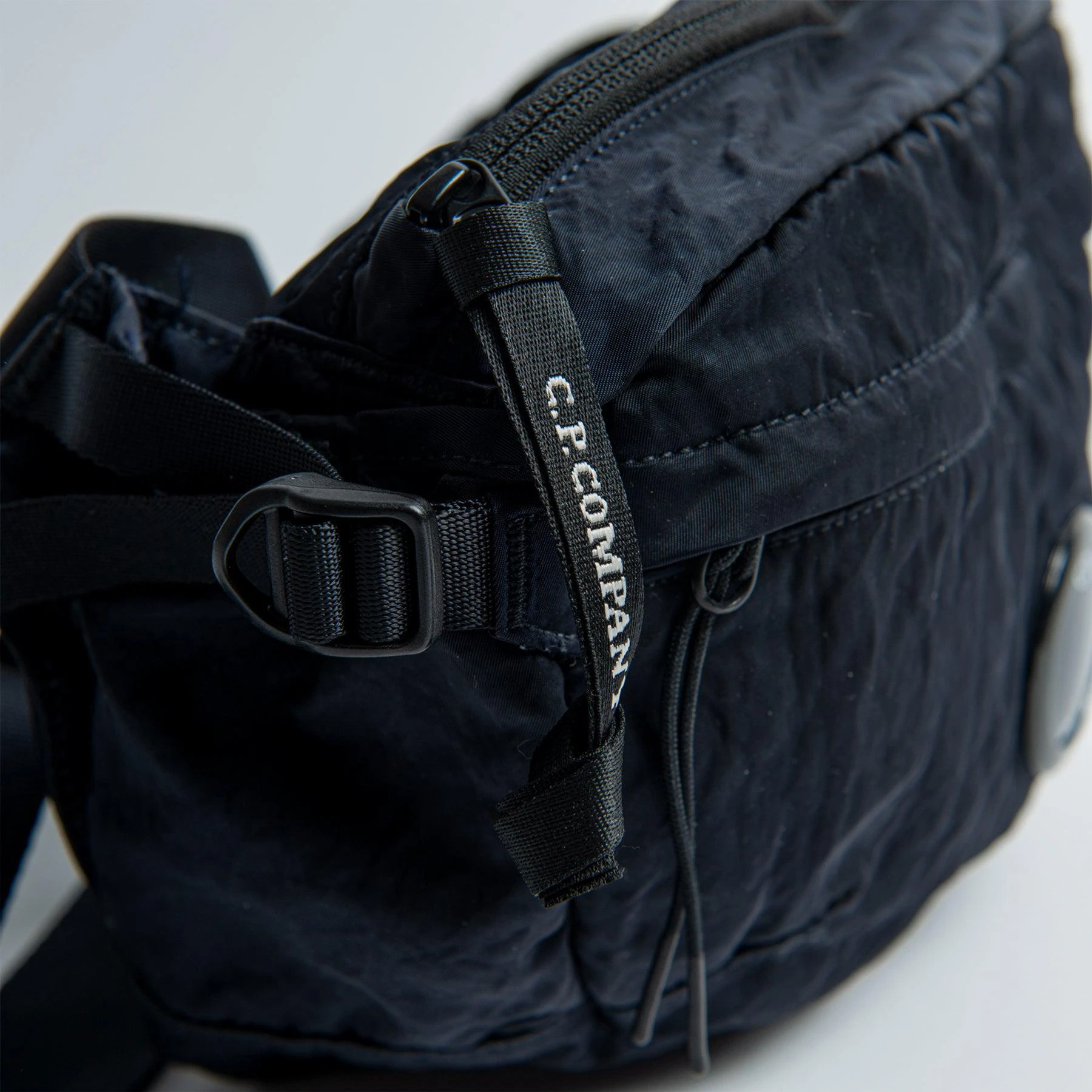 C.P. Company GARMENT DYED POLY-BAG NAVY BLUE 4 C.P. Company GARMENT DYED POLY-BAG NAVY BLUE - Bild 2