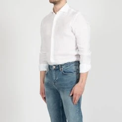 XACUS CASUAL LINEN SHIRT WHITE -jupiter shop CASUAL LINEN SHIRT WHITE SKJORTA XACUS Jupiter Kungsgatan Norrlandsgatan Stockholm 3