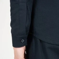 JUPITER X CAVALIERE COTTON SEERSUCKER OVERSHIRT NAVY -jupiter shop COTTON SEERSUCKER OVERSHIRT NAVY HYBRIDSKJORTA JUPITER X CAVALIERE Jupiter Kungsgatan Norrlandsgatan Stockholm 5