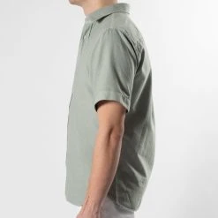 XACUS COTTON SHORT SLEEVE SHIRT GREEN 14 XACUS COTTON SHORT SLEEVE SHIRT GREEN -jupiter shop COTTON SHORT SLEEVE SHIRT GREEN SKJORTA XACUS Jupiter Kungsgatan Norrlandsgatan Stockholm 4