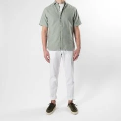 XACUS COTTON SHORT SLEEVE SHIRT GREEN 19 XACUS COTTON SHORT SLEEVE SHIRT GREEN -jupiter shop COTTON SHORT SLEEVE SHIRT GREEN SKJORTA XACUS Jupiter Kungsgatan Norrlandsgatan Stockholm 9