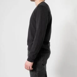 ADVERB COTTON WASHED CREWNECK DARK GREY 16 ADVERB COTTON WASHED CREWNECK DARK GREY -jupiter shop COTTON WASHED CREWNECK DARK GREY TROJA ADVERB Jupiter Kungsgatan Norrlandsgatan Stockholm 5