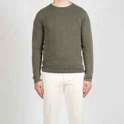 Framsida -jupiter shop COTTON WASHED CREWNECK GREEN TROJA ADVERB Jupiter Kungsgatan Norrlandsgatan Stockholm 2