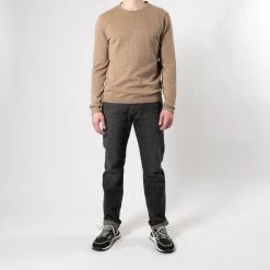 ADVERB COTTON WASHED CREWNECK KHAKI -jupiter shop COTTON WASHED CREWNECK KHAKI TROJA ADVERB Jupiter Kungsgatan Norrlandsgatan Stockholm 10