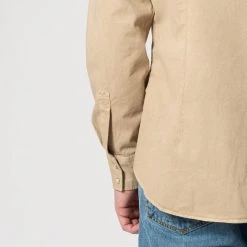 XACUS COWBOY COTTON TWILL SHIRT KHAKI -jupiter shop COWBOY COTTON TWILL SHIRT KHAKI SKJORTA XACUS Jupiter Kungsgatan Norrlandsgatan Stockholm 5