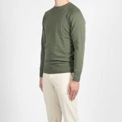 ASPESI CREPED COTTON CREWNECK SAGE GREEN -jupiter shop CREPED COTTON CREWNECK SAGE GREEN TROJA ASPESI Jupiter Kungsgatan Norrlandsgatan Stockholm 3