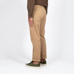 Jupiter ESKIL COTTON TWILL TROUSER KHAKI -jupiter shop ESKIL COTTON TWILL TROUSER KHAKI BYXA JUPITER Jupiter Kungsgatan Norrlandsgatan Stockholm 5