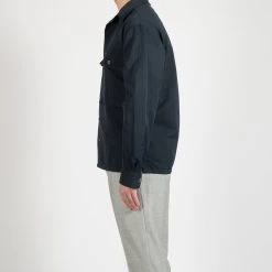 XACUS GABARDINE COTTON LINEN OVERSHIRT NAVY -jupiter shop GABARDINE COTTON LINEN OVERSHIRT NAVY HYBRIDSKJORTA XACUS Jupiter Kungsgatan Norrlandsgatan Stockholm 5