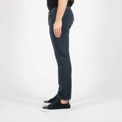 Dondup GEORGE UP232 COTTON TWILL TROUSER NAVY 9 Dondup GEORGE UP232 COTTON TWILL TROUSER NAVY -jupiter shop GEORGE UP232 COTTON TWILL TROUSER NAVY BYXA DONDUP Jupiter Kungsgatan Norrlandsgatan Stockholm 3