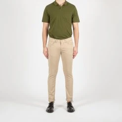 Dondup GEORGE UP232 COTTON TWILL TROUSER SAND 13 Dondup GEORGE UP232 COTTON TWILL TROUSER SAND -jupiter shop GEORGE UP232 COTTON TWILL TROUSER SAND BYXA DONDUP Jupiter Kungsgatan Norrlandsgatan Stockholm 6
