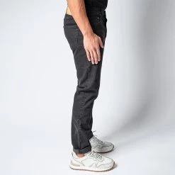 Jeanerica TM005 TAPERED JEANS BLACK 2 WEEKS -jupiter shop JEANERICAJEANS 6 6d6b45ad 75e8 4aa3 9aa4 0904b2bbf52c