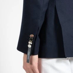 JUPITER X CAVALIERE JUPITER WOOL CLUB BLAZER NAVY 17 JUPITER X CAVALIERE JUPITER WOOL CLUB BLAZER NAVY -jupiter shop JUPITER WOOL CLUB BLAZER NAVY KAVAJ JUPITER X CAVALIERE Jupiter Kungsgatan Norrlandsgatan Stockholm 7