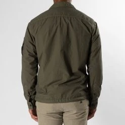 C.P. Company TAYLON GARMENT DYED SHIRT JACKET THYME -jupiter shop JUPITERSTOCKHOLMKLADERHERRMODE 119 62fe326f 2f06 40dd 8fb1 692a59d9dc83