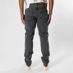Jeanerica TM005 TAPERED JEANS SOFT GREY -jupiter shop JUPITERSTOCKHOLMKLADERHERRMODE 192