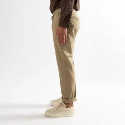 ADVERB DRAWSTRING COTTON LINEN PANTS KHAKI -jupiter shop JupiterKladerNorrlandsgatanKungsgatanStockholm 176 9b4ef23a a8d8 4219 bbaf 49d0a67fde0f