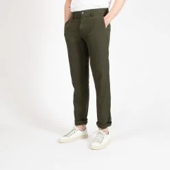 NN07 KARL LINEN REGULAR TROUSER DARK ARMY -jupiter shop KARL LINEN REGULAR TROUSER DARK ARMY BYXA NN07 Jupiter Kungsgatan Norrlandsgatan Stockholm 3
