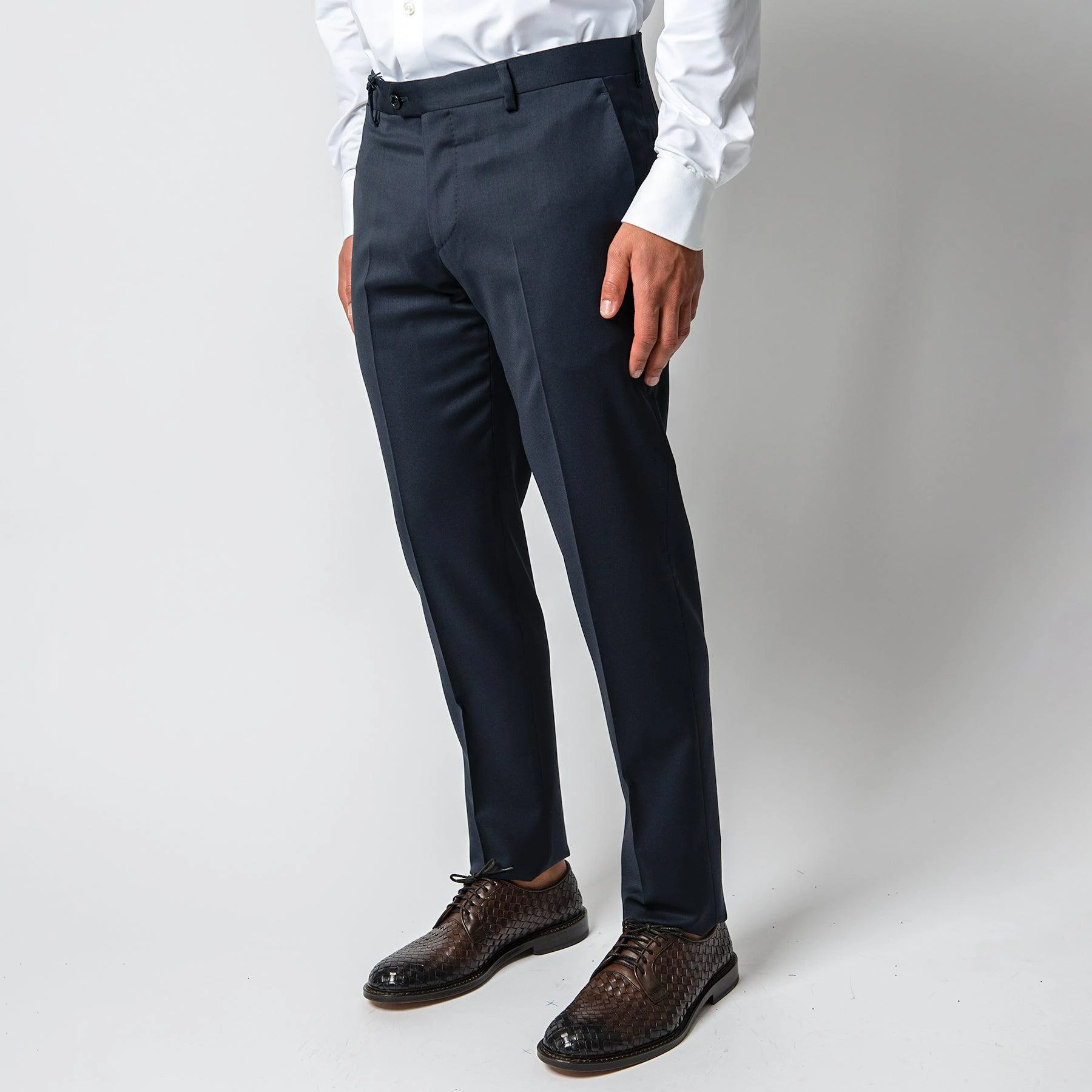 Lardini MAN WOVEN TROUSERS SPECIAL LINE NAVY 4 Lardini MAN WOVEN TROUSERS SPECIAL LINE NAVY - Bild 2