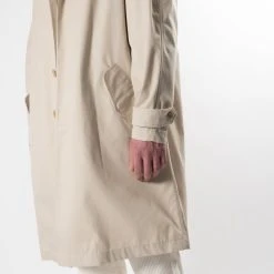 Drole De Monsieur LE MAC BEIGE ECRU -jupiter shop LE MAC BEIGE ECRU ROCK DROLE DE MONSIEUR Jupiter Kungsgatan Norrlandsgatan Stockholm 6