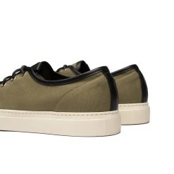 Buttero LIMITED EDITION CANVAS SNEAKER ARMY GREEN -jupiter shop LIMITED EDITION CANVAS SNEAKER ARMY GREEN SKO BUTTERO Jupiter Kungsgatan Norrlandsgatan Stockholm 4 scaled