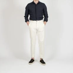 XACUS LINEN TINTO CAPO "OLD" SHIRT NAVY -jupiter shop LINEN TINTO CAPO OLD SHIRT NAVY SKJORTA XACUS Jupiter Kungsgatan Norrlandsgatan Stockholm 8