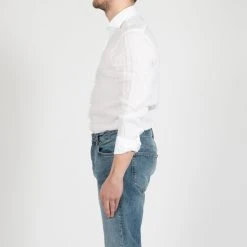 XACUS LINEN TINTO CAPO "OLD" SHIRT WHITE -jupiter shop LINEN TINTO CAPO OLD SHIRT WHITE SKJORTA XACUS Jupiter Kungsgatan Norrlandsgatan Stockholm 4