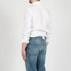 XACUS LINEN TINTO CAPO "OLD" SHIRT WHITE -jupiter shop LINEN TINTO CAPO OLD SHIRT WHITE SKJORTA XACUS Jupiter Kungsgatan Norrlandsgatan Stockholm 6