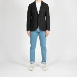 Luigi Bianchi Mantova LORO PIANA HOPSACK WOOL BLAZER BLACK -jupiter shop LORO PIANA HOPSACK WOOL BLAZER BLACK KAVAJ LUIGI BIANCHI MANTOVA Jupiter Kungsgatan Norrlandsgatan Stockholm 8