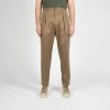 GAIOLA LUXURY COTTON TWO PLEAT TROUSER KHAKI 1 GAIOLA LUXURY COTTON TWO PLEAT TROUSER KHAKI -jupiter shop LUXURY COTTON TWO PLEAT TROUSER KHAKI BYXA GAIOLA Jupiter Kungsgatan Norrlandsgatan Stockholm