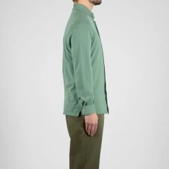 Filippo De Laurentiis LUXURY PIQUE JERSEY SHIRT GREEN -jupiter shop LUXURY PIQUE JERSEY SHIRT GREEN SKJORTA FILIPPO DE LAURENTIIS Jupiter Kungsgatan Norrlandsgatan Stockholm 6