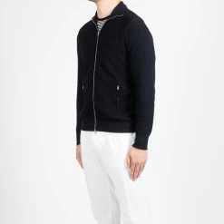 G.R.P LUXURY SPOTKNIT COTTON ZIP SWEATER NAVY -jupiter shop LUXURY SPOTKNIT COTTON ZIP SWEATER NAVY TROJA GRP Jupiter Kungsgatan Norrlandsgatan Stockholm 5