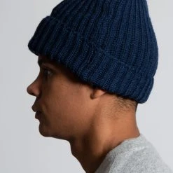 G.R.P LUXURY WOOL BEANIE WITH ANCHOR INDIGO -jupiter shop LUXURY WOOL BEANIE WITH ANCHOR INDIGO MOSSA GRP Jupiter Kungsgatan Norrlandsgatan Stockholm 3