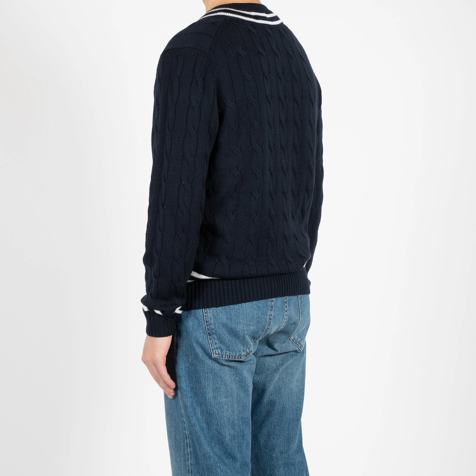 Alan Paine MERINO CRICKET CABLE V-NECK NAVY / ECRU 7 Alan Paine MERINO CRICKET CABLE V-NECK NAVY / ECRU - Bild 5