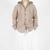 Lardini MIGUEL HOODED SHIRT JACKET SAND -jupiter shop MIGUEL HOODED SHIRT JACKET SAND HYBRIDSKJORTA LARDINI Jupiter Kungsgatan Norrlandsgatan Stockholm