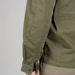 Universal Works MW TWILL FATIGUE JACKET LIGHT OLIVE -jupiter shop MW TWILL FATIGUE JACKET LIGHT OLIVE JACKA UNIVERSAL WORKS Jupiter Kungsgatan Norrlandsgatan Stockholm 7