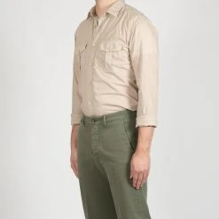 XACUS POPLIN SHIRT WITH BREAST POCKETS BEIGE -jupiter shop POPLIN SHIRT WITH BREAST POCKETS BEIGE SKJORTA XACUS Jupiter Kungsgatan Norrlandsgatan Stockholm 3