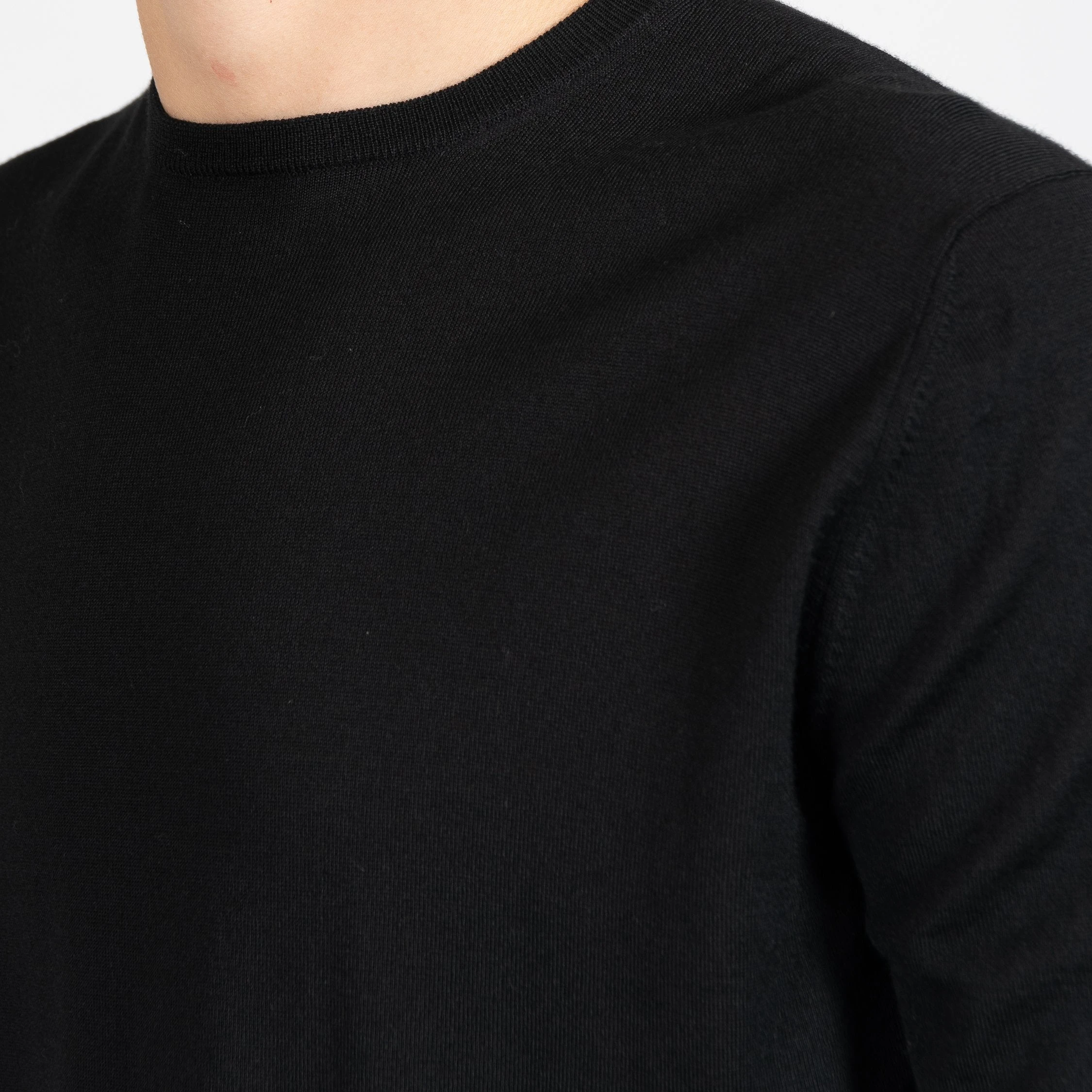 Filippo De Laurentiis ROYAL 120'S MERINO CREWNECK BLACK 4 Filippo De Laurentiis ROYAL 120'S MERINO CREWNECK BLACK - Bild 2