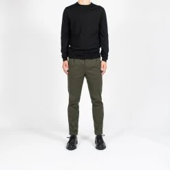 Filippo De Laurentiis ROYAL 120'S MERINO CREWNECK BLACK 15 Filippo De Laurentiis ROYAL 120'S MERINO CREWNECK BLACK -jupiter shop ROYAL 120S MERINO CREWNECK BLACK TROJA FILIPPO DE LAURENTIIS Jupiter Kungsgatan Norrlandsgatan Stockholm 7