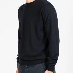 Filippo De Laurentiis ROYAL 120'S MERINO CREWNECK NAVY -jupiter shop ROYAL 120S MERINO CREWNECK NAVY TROJA FILIPPO DE LAURENTIIS Jupiter Kungsgatan Norrlandsgatan Stockholm 3