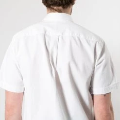 XACUS SHORT SLEEVE SHIRT WITH POCKETS WHITE -jupiter shop SHORT SLEEVE SHIRT WITH POCKETS WHITE SKJORTA XACUS Jupiter Kungsgatan Norrlandsgatan Stockholm 8
