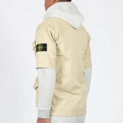 Stone Island SHORT SLEEVED OVERSHIRT BEIGE 15 Stone Island SHORT SLEEVED OVERSHIRT BEIGE -jupiter shop SHORT SLEEVED OVERSHIRT BEIGE HYBRIDSKJORTA STONE ISLAND Jupiter Kungsgatan Norrlandsgatan Stockholm 5
