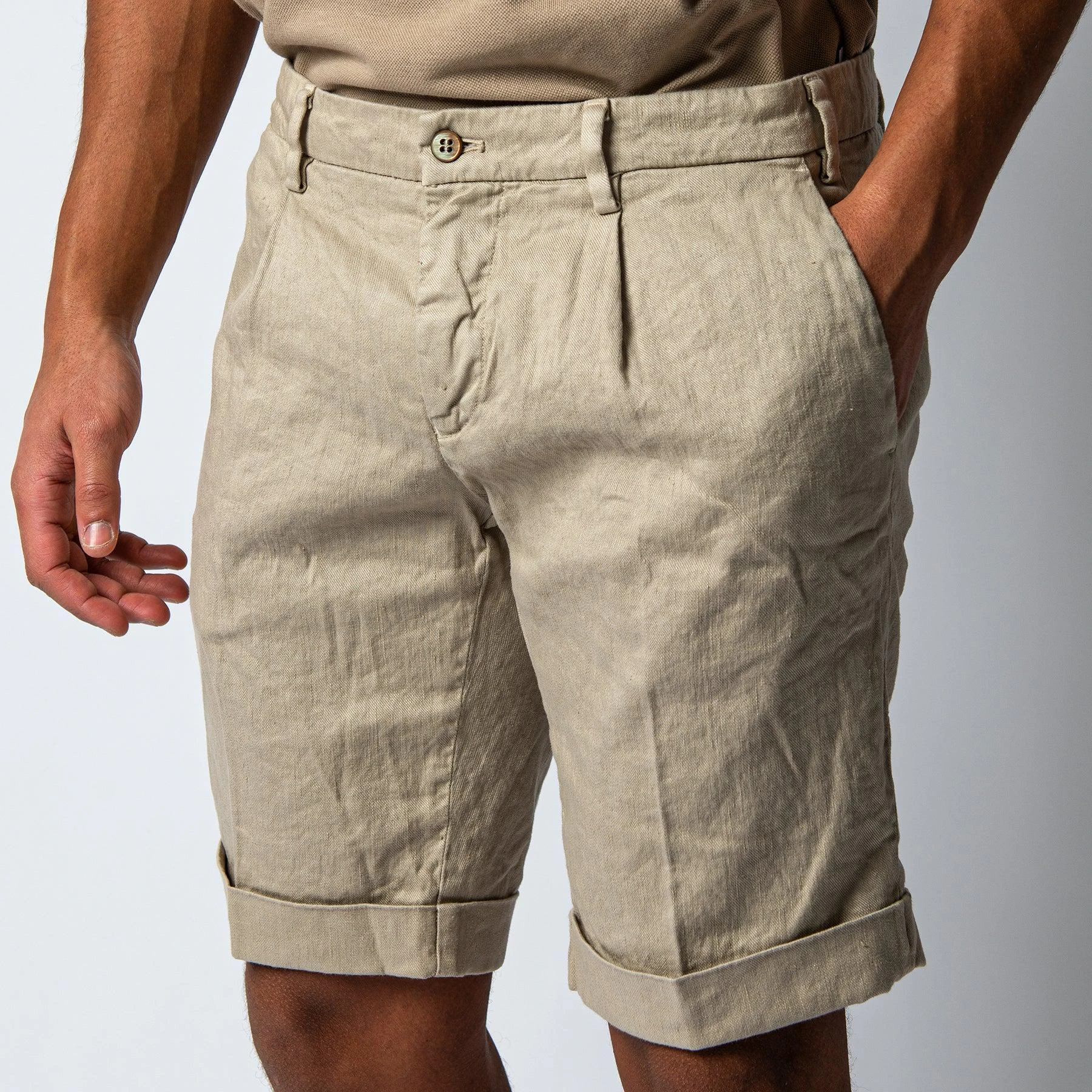 MASON'S MILANO 1 PINCE SHORTS KHAKI 4 MASON'S MILANO 1 PINCE SHORTS KHAKI - Bild 2