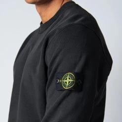 Stone Island CREWNECK SWEATER BLACK -jupiter shop STONEISLANDTROJA 7 97e308f4 53e4 4918 944c b44a29aeea55
