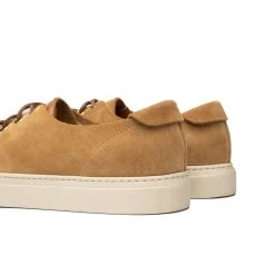 Buttero TANINO SUEDE SNEAKER KHAKI -jupiter shop TANINO SUEDE SNEAKER KHAKI SKO BUTTERO Jupiter Kungsgatan Norrlandsgatan Stockholm 4 scaled
