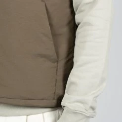 NN07 VERVE VEST CLAY -jupiter shop VERVE VEST CLAY VAST NN07 Jupiter Kungsgatan Norrlandsgatan Stockholm 4